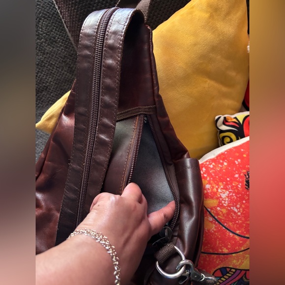 Excellent condition. Real leather. - Picture 6 of 13